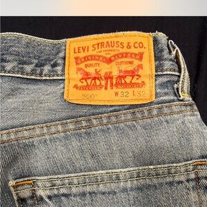 Levi's Men's Gray Relaxed Jeans